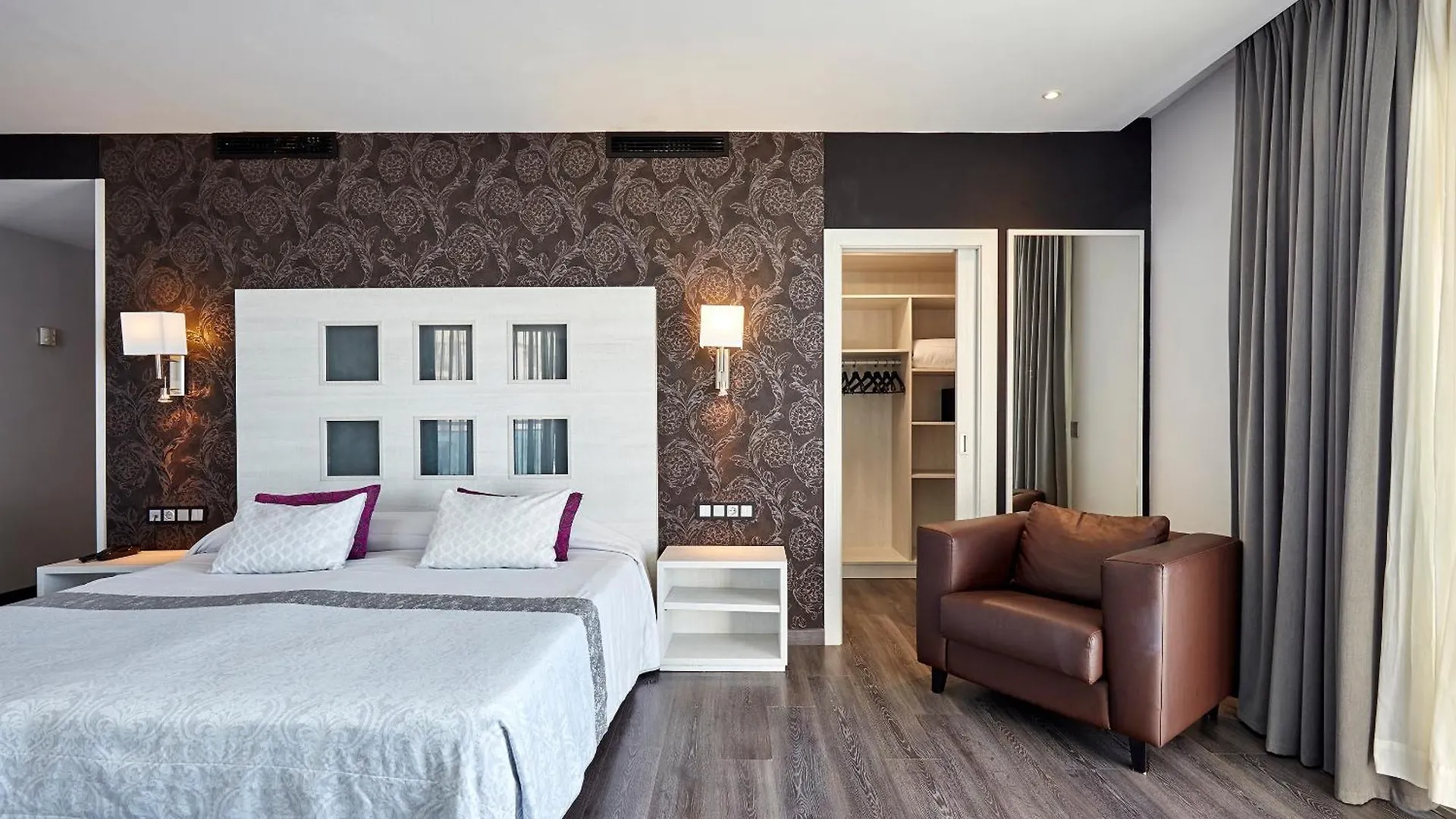 Hotel Surf Mar Lloret de Mar