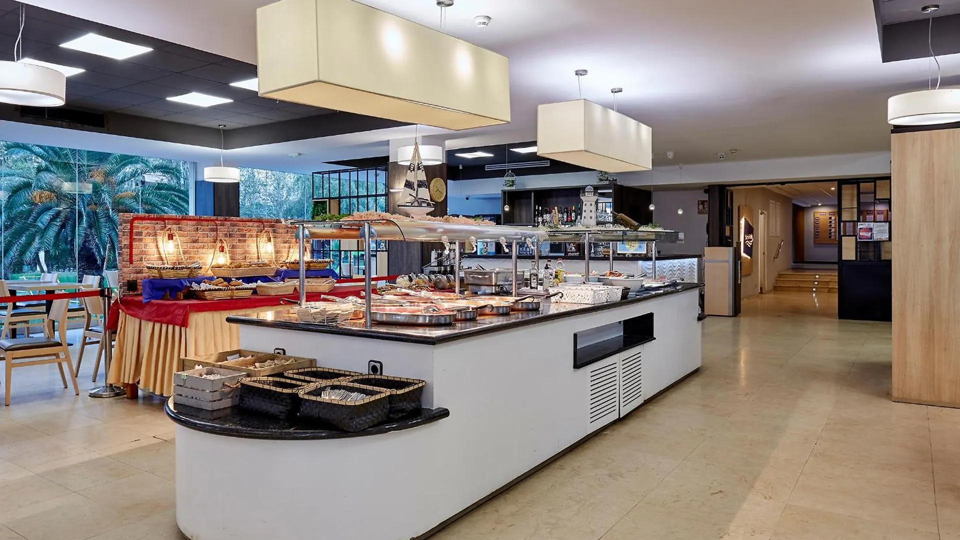 Hotel Surf Mar Lloret de Mar Spain